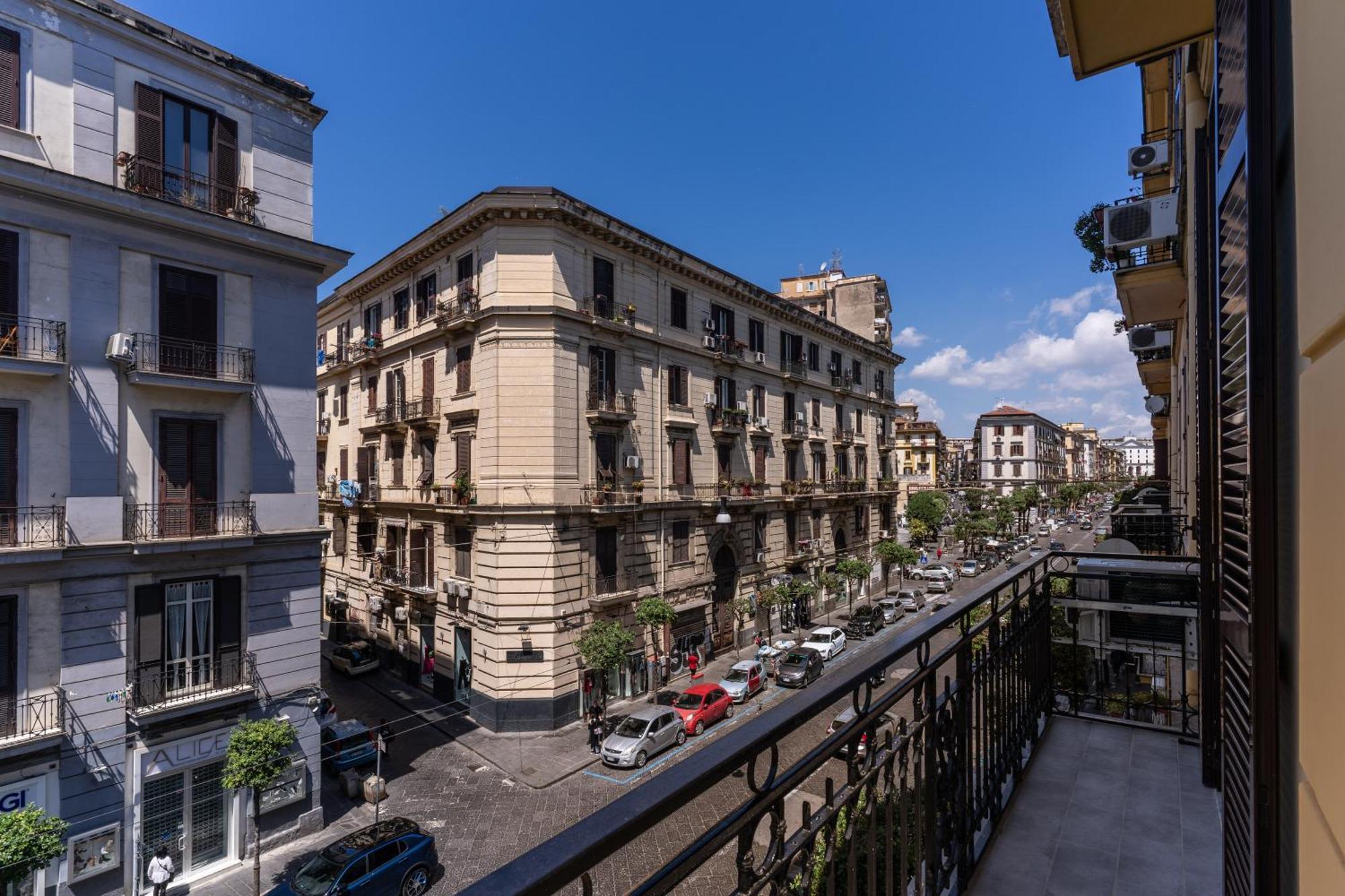 Av Rooms Napoli المظهر الخارجي الصورة